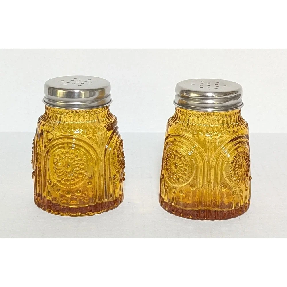 Retired Pioneer Woman Amber Glass Adeline Salt & Pepper Shakers 3.25